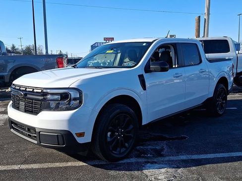 Certified 2024 Ford Maverick Lariat w/ Black Appearance Package image 3