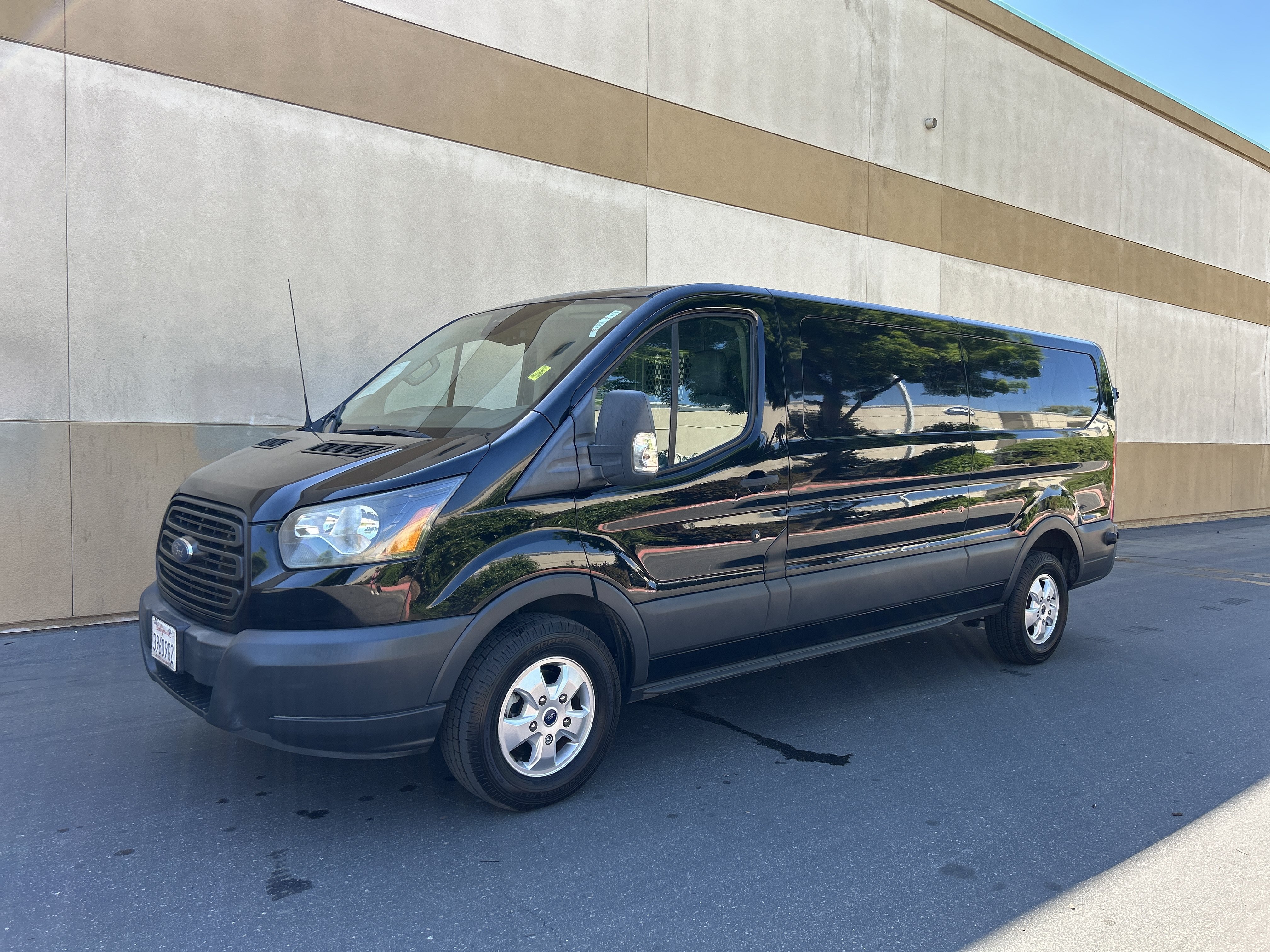 Used 2017 Ford Transit 250 148 Low Roof RWD image 36
