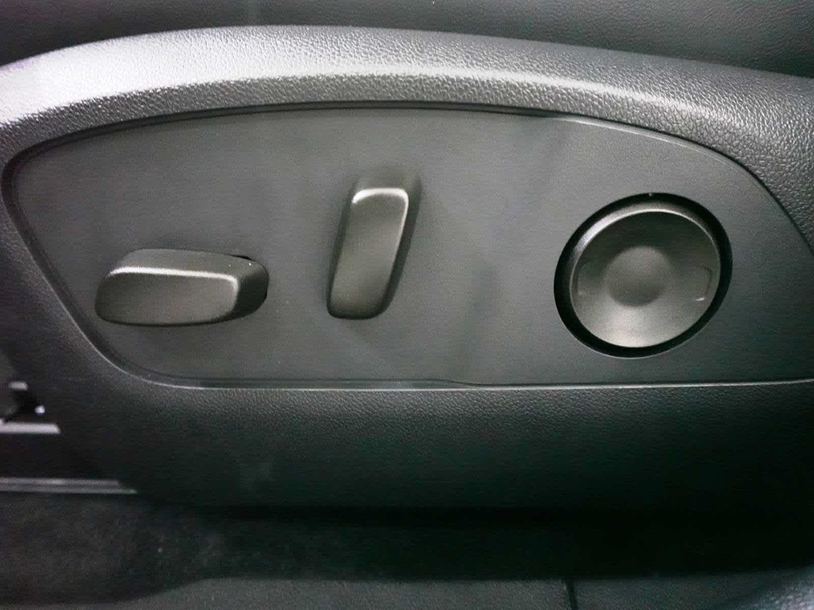 Used 2024 Honda Prologue Touring image 14