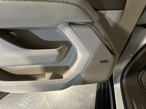 Used 2022 GMC Yukon Denali image 22