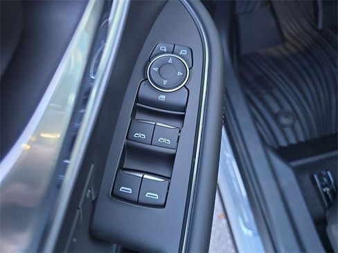 New 2026 Buick Envision Avenir image 16