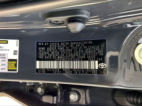 Certified 2025 Toyota Corolla SE FWD image 36