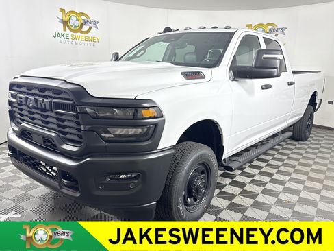 New 2026 RAM 2500 Tradesman AWD/4WD image 4