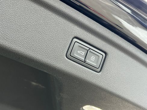 Used 2024 Audi S5 Prestige image 25