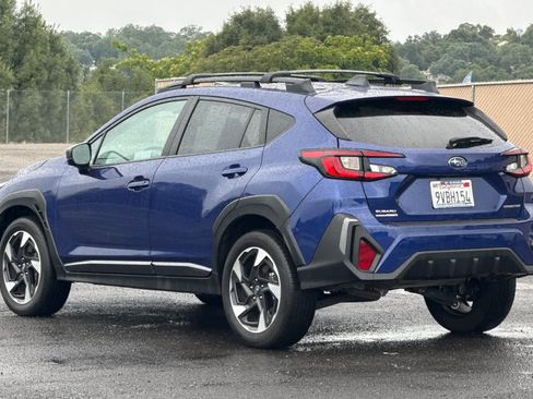 Used 2025 Subaru Crosstrek 2.5i Limited AWD/4WD image 5