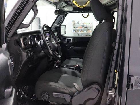 Used 2020 Jeep Wrangler Unlimited Sport S AWD/4WD image 16