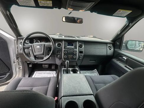 Used 2017 Ford Expedition XL w/ Equipment Group 101A AWD/4WD image 14