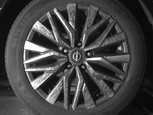 Used 2025 Nissan Altima 2.5 SV image 15