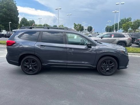 Used 2023 Subaru Ascent Onyx Edition Limited AWD/4WD image 2
