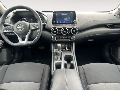 Used 2024 Nissan Sentra SV FWD image 10
