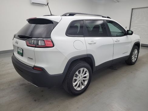 Used 2022 Jeep Cherokee Latitude Lux w/ Sun & Sound Group AWD/4WD image 10