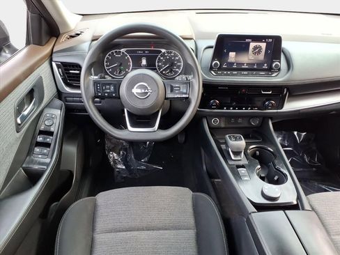 Used 2022 Nissan Rogue SV image 28