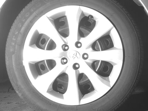 Used 2025 Toyota Corolla LE FWD image 13