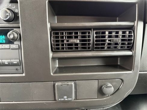 Used 2024 GMC Savana 2500 Work Van w/ Driver Convenience Package image 22