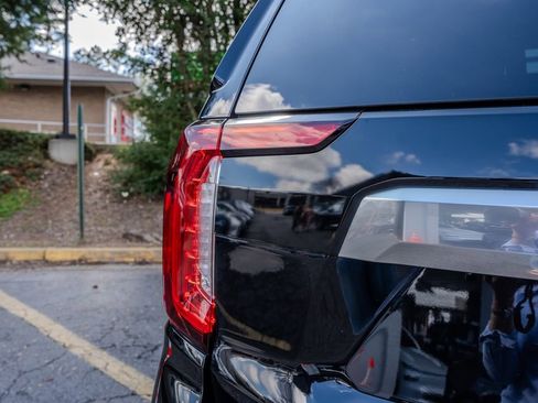 Used 2024 GMC Yukon Denali image 29