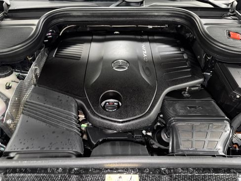 Used 2026 Mercedes-Benz GLS 450 4MATIC w/ AMG Line Exterior image 44