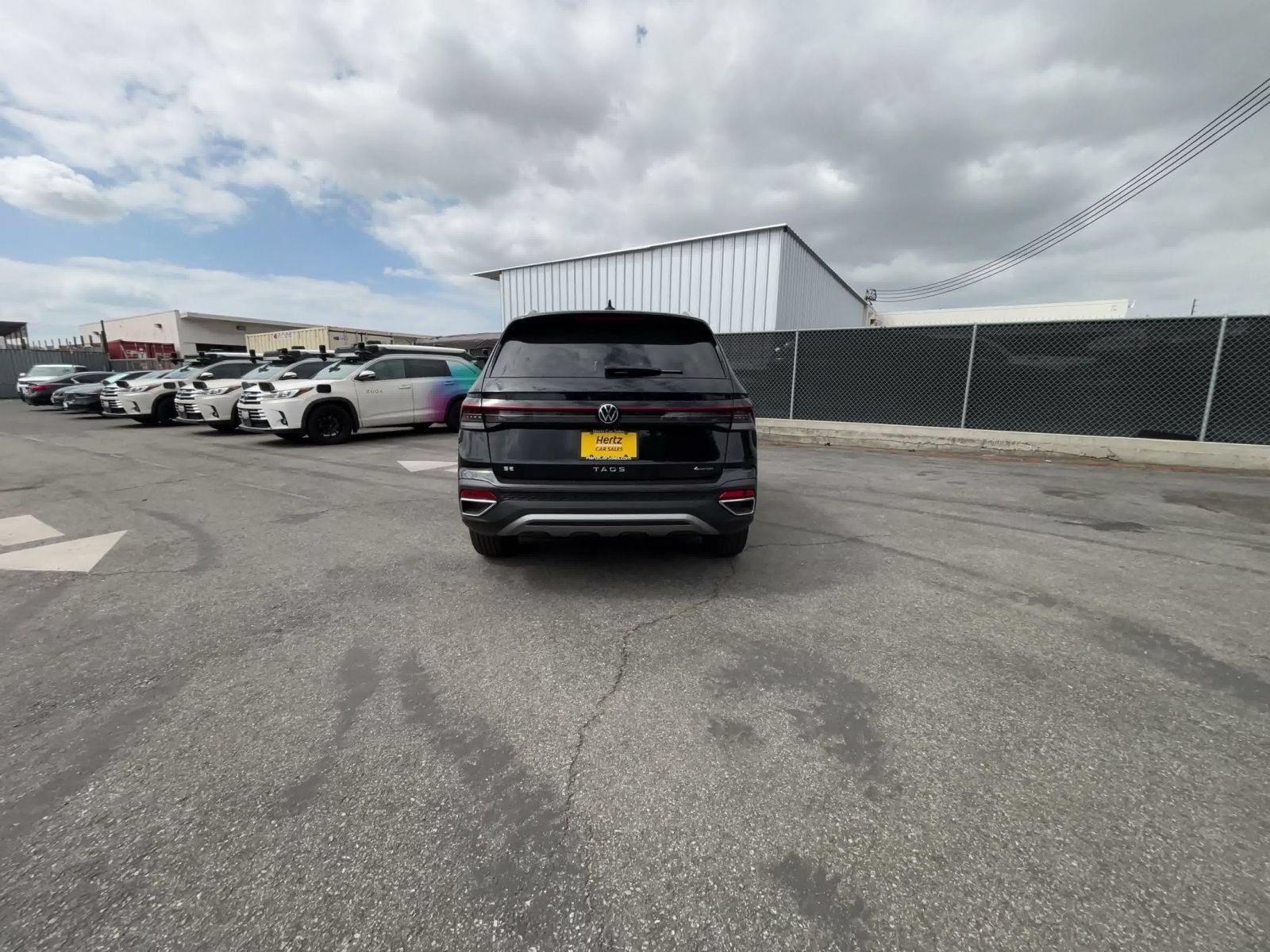 Used 2026 Volkswagen Taos SE AWD/4WD image 12