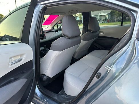 Used 2021 Toyota Corolla LE image 13