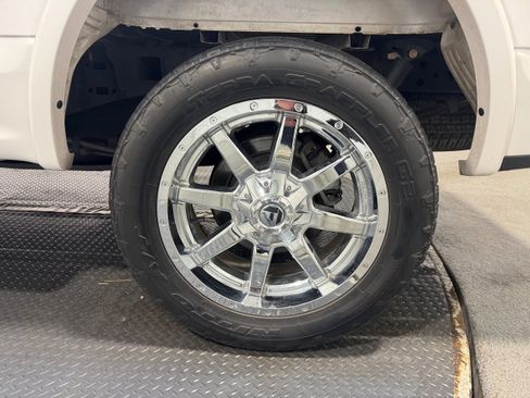 Used 2017 Ford F150 Lariat w/ Equipment Group 502A Luxury image 36