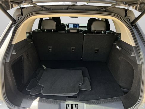 Certified 2023 Lincoln Corsair AWD image 26