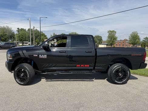 Used 2018 RAM 2500 Laramie w/ Sport Appearance Group AWD/4WD image 4