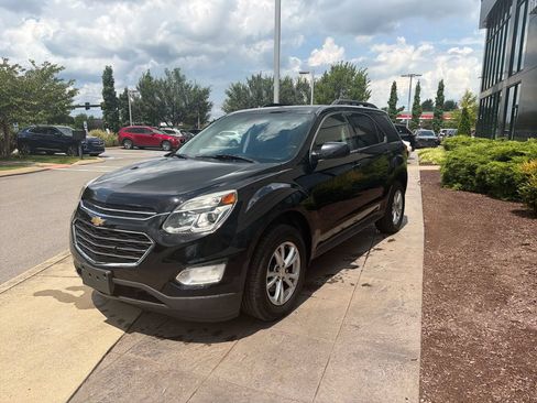 Used 2017 Chevrolet Equinox LT w/ Convenience Package FWD image 9