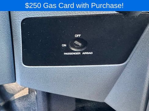 Used 2015 Ford F250 XL w/ Power Equipment Group AWD/4WD image 27
