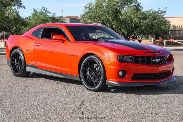Used 2010 Chevrolet Camaro SS RWD image 12