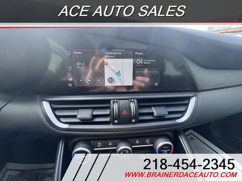 Used 2021 Alfa Romeo Giulia Ti image 16