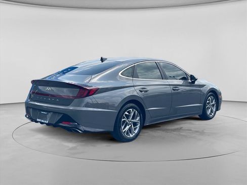 Used 2023 Hyundai Sonata SEL FWD image 7
