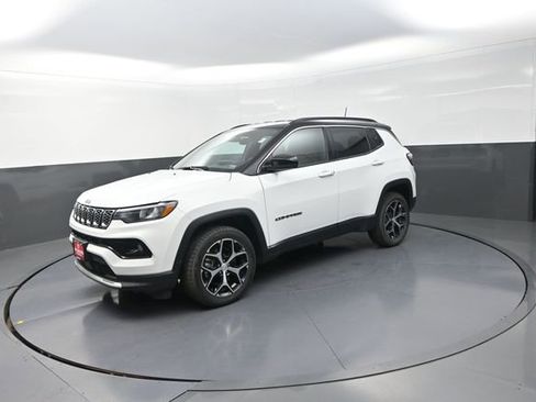 Used 2024 Jeep Compass Limited AWD/4WD image 43