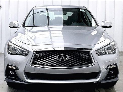 Used 2019 INFINITI Q50 Signature Edition w/ Cargo Package (L96) image 3