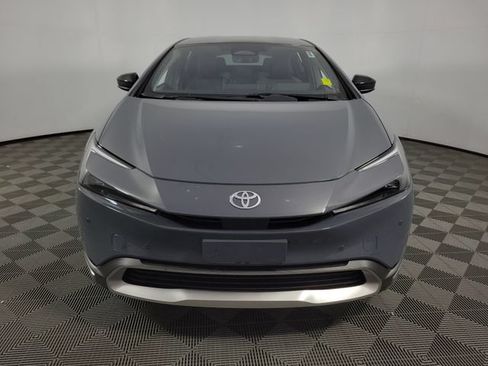 New 2026 Toyota Prius Plug-In Hybrid FWD image 2