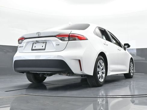 Used 2023 Toyota Corolla LE FWD image 51