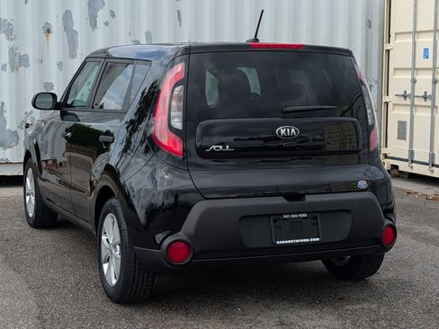 Used 2016 Kia Soul image 6