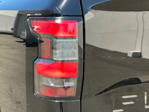 Used 2022 Nissan Frontier PRO-4X w/ Off-Road Protection Package AWD/4WD image 43