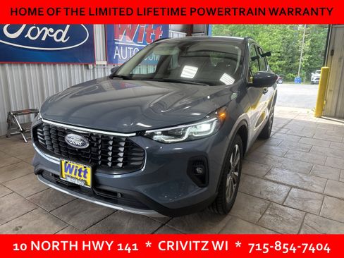 Used 2024 Ford Escape Platinum AWD/4WD image 3