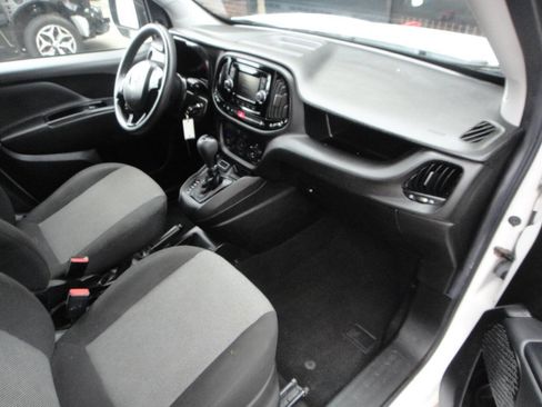 Used 2018 RAM ProMaster City Tradesman FWD image 13