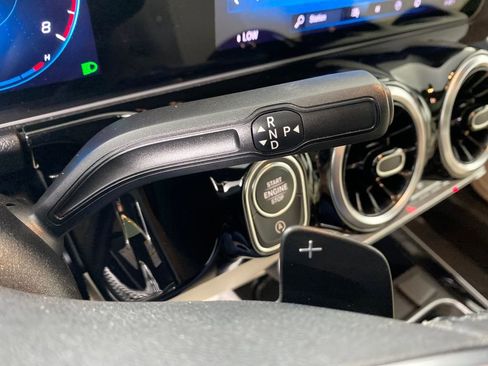 Used 2021 Mercedes-Benz GLA 250 4MATIC image 23