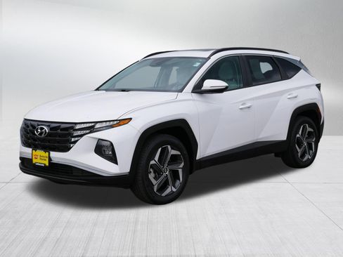 Certified 2024 Hyundai Tucson SEL w/ Convenience Package AWD/4WD image 3