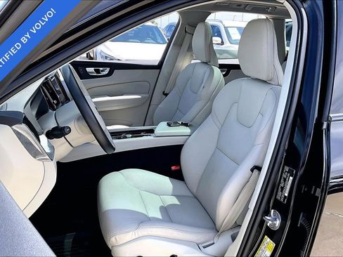 Used 2024 Volvo XC60 B5 Plus w/ Protection Package Premier AWD/4WD image 31
