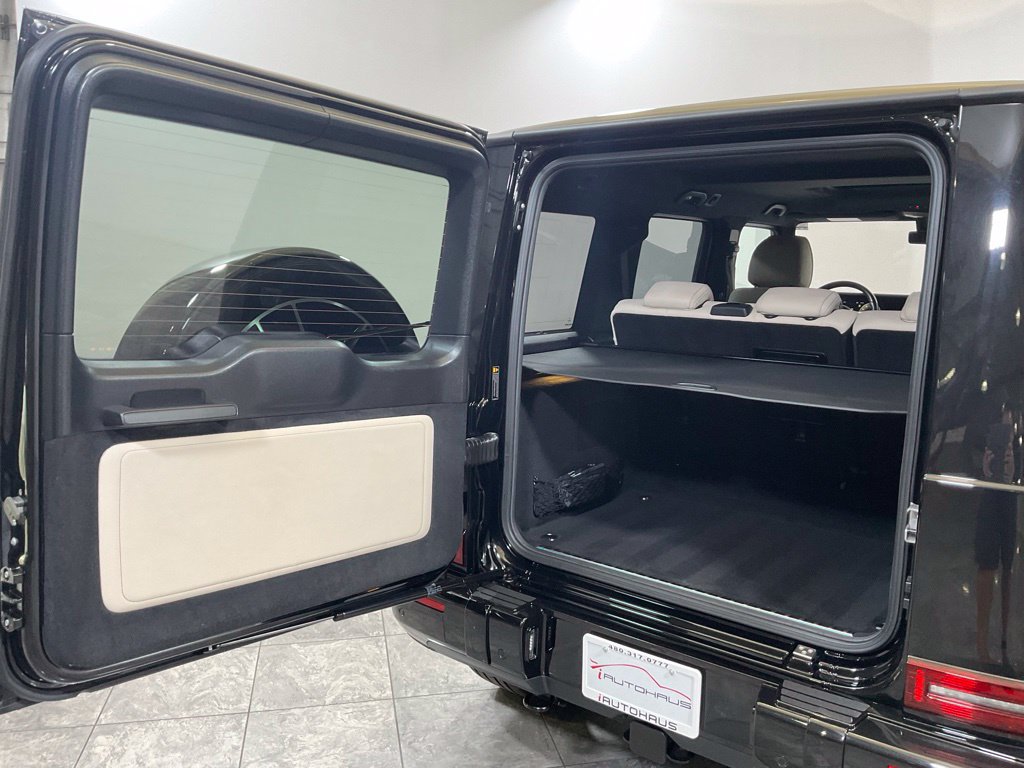 Used 2021 Mercedes-Benz G 550 w/ Exclusive Interior Package image 15