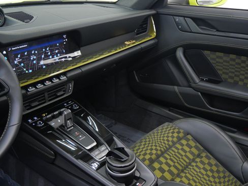 Used 2026 Porsche 911 GTS RWD image 29