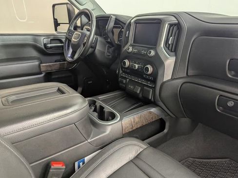 Used 2022 GMC Sierra 2500 Denali AWD/4WD image 30