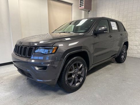 Used 2021 Jeep Grand Cherokee Limited w/ Quick Order Package 2GK 80th image 2