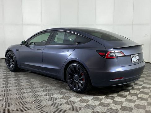 Used 2022 Tesla Model 3 Performance image 3