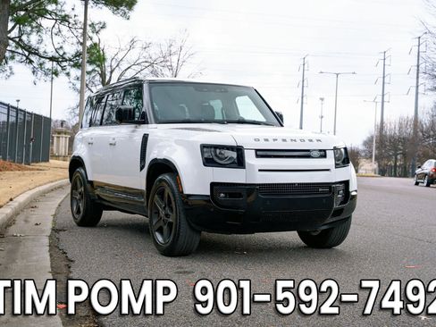 Used 2022 Land Rover Defender 110 X-Dynamic SE image 3