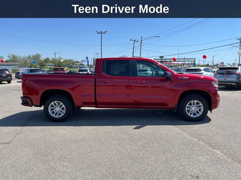 Used 2023 Chevrolet Silverado 1500 RST AWD/4WD image 8