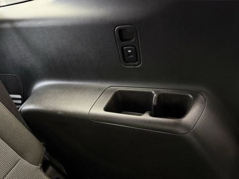 Used 2021 Chevrolet Traverse LT w/ LPO, Floor Liner Package image 48