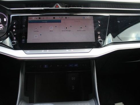 Used 2024 Jeep Wagoneer Launch Edition image 13